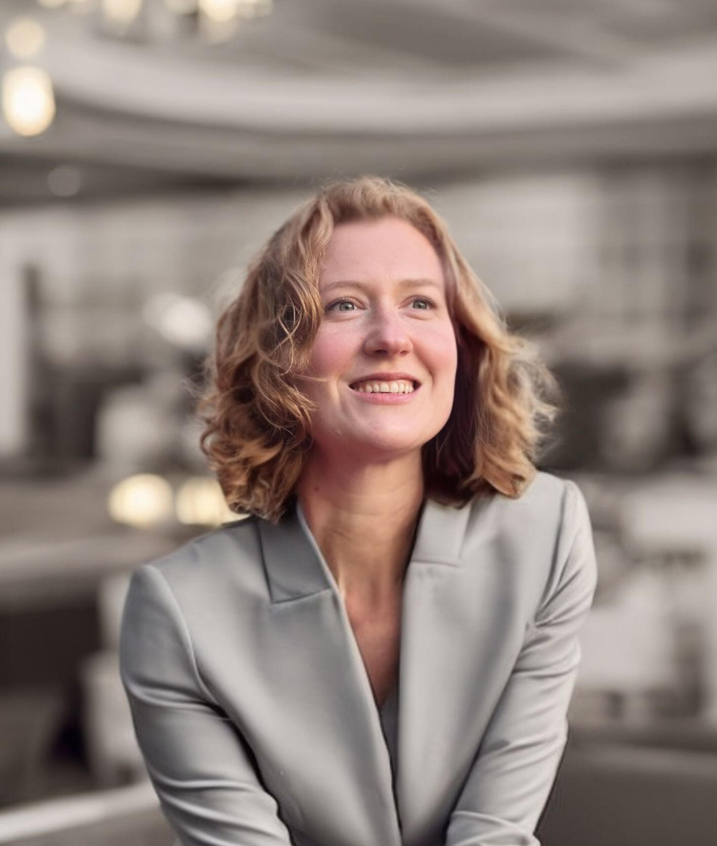 Lisa Rombach - work that touches and moves